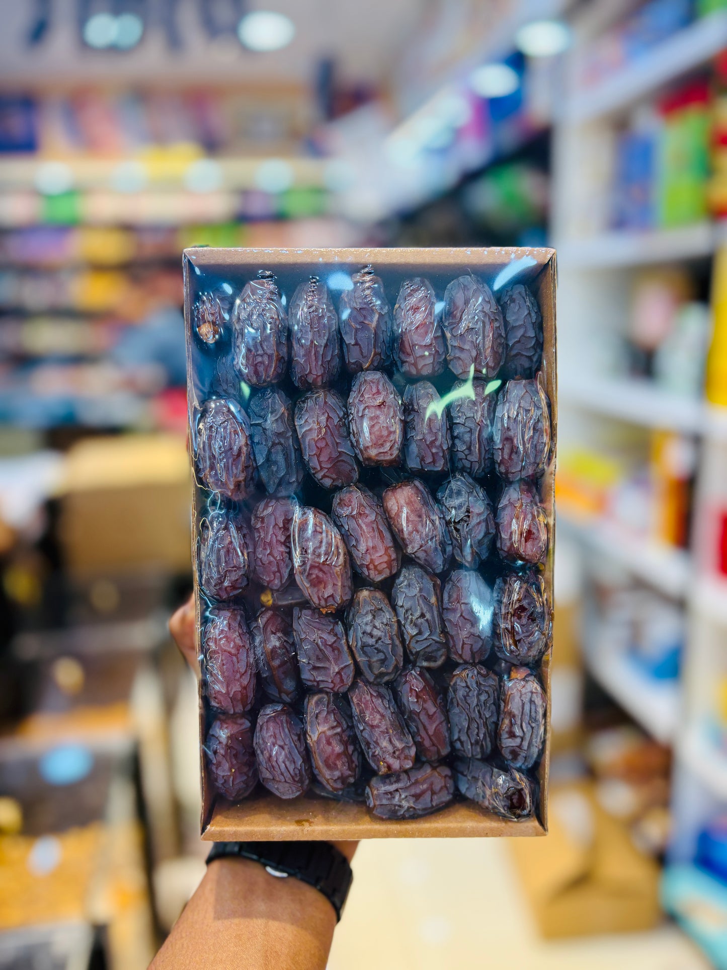 Medjool Premium Dates (1kg=1Box)
