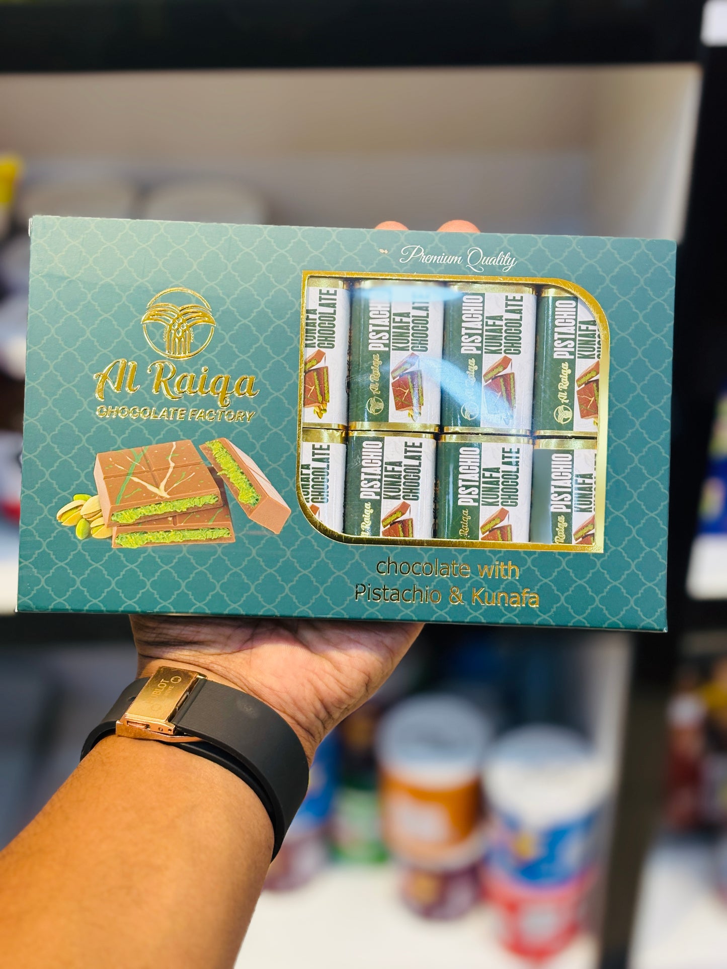Al raiqa Pistachio Kunafa(240g=12pc)